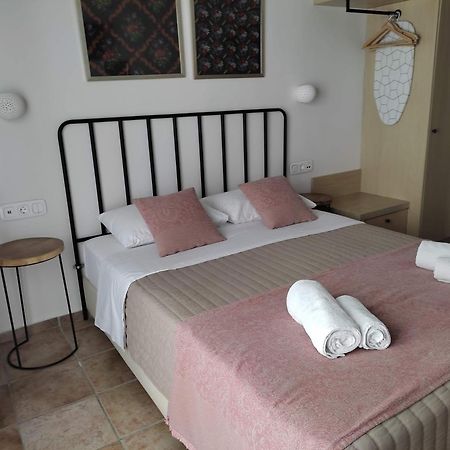 Loggia Traditional Suites Rethymno Quarto foto